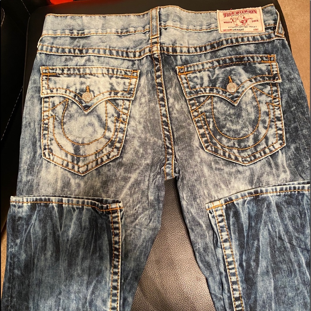 Men’s Authentic Tru Religion Jeans